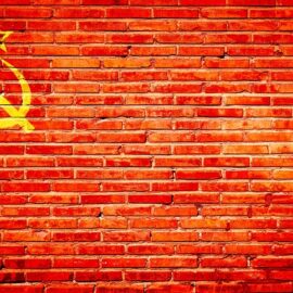 Foice e o Martelo: Qual o significado do símbolo comunista?